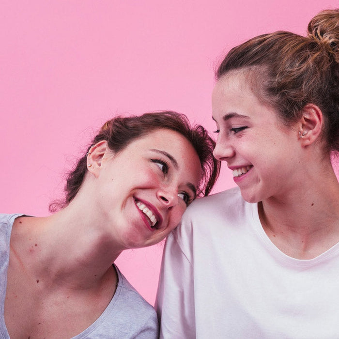 What is lesbian Death Bed?