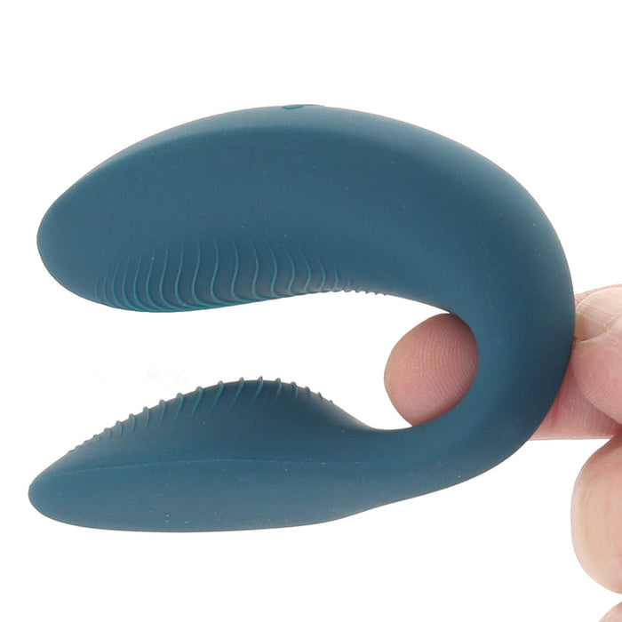 We-Vibe Sync Rechargeable Silicone Couples Vibrator Green Velvet